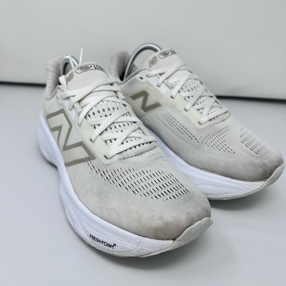 New Balance Shoes - New Balance women’s Cream and Gray Athletic Shoes